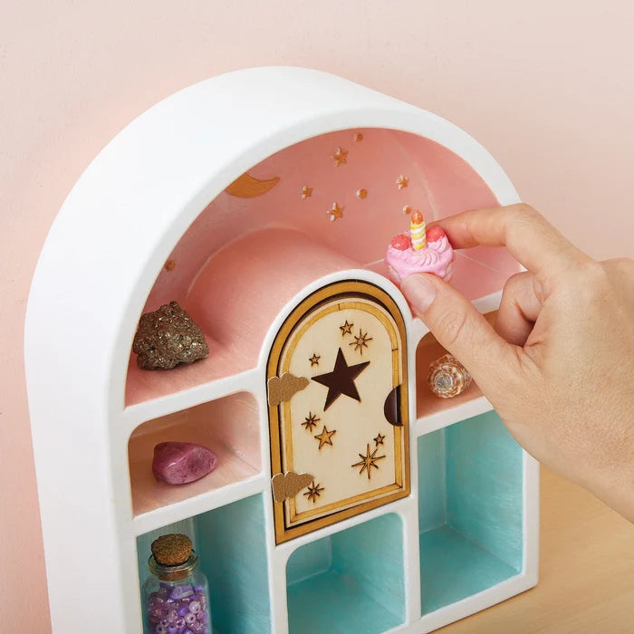 Bright Stripes: WishCraft Paint a Curio Shelf