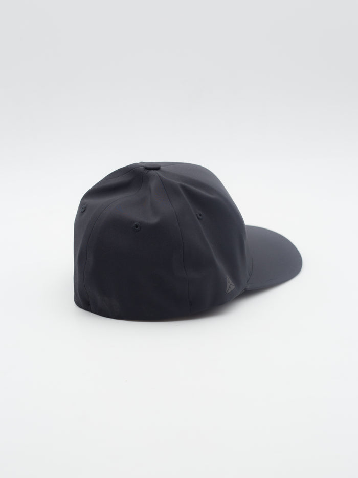 Flexfit Delta Cap Black