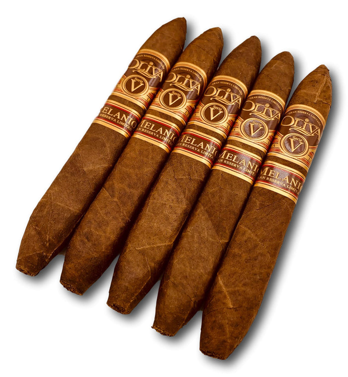 Oliva 'V' Melanio Figurado