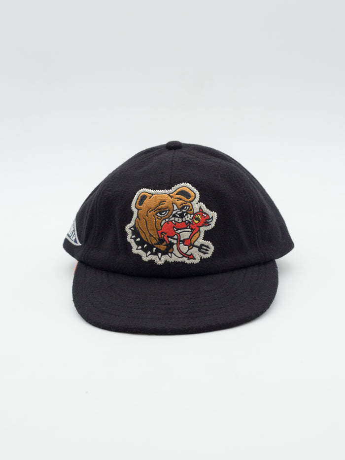 Sourmug cap 6 Panel Black