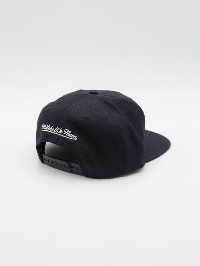 Boston Celtics Team Script Snapback Black