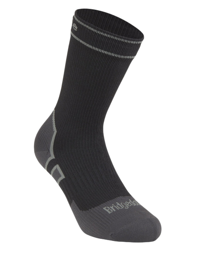 Black Coloured Bridgedale StormSock Lightweight Boot Socks on White dark-greyBackground
#colour_black