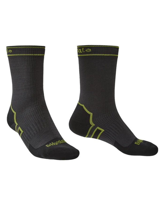 Dark Grey Coloured Bridgedale StormSock Lightweight Boot Socks On A White Background #colour_dark-grey
