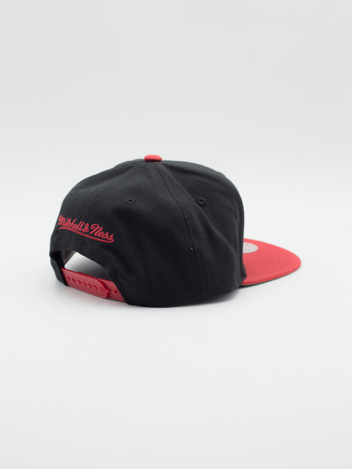 Chicago Bulls Champ Is Here Snapback - La Tienda de las Gorras