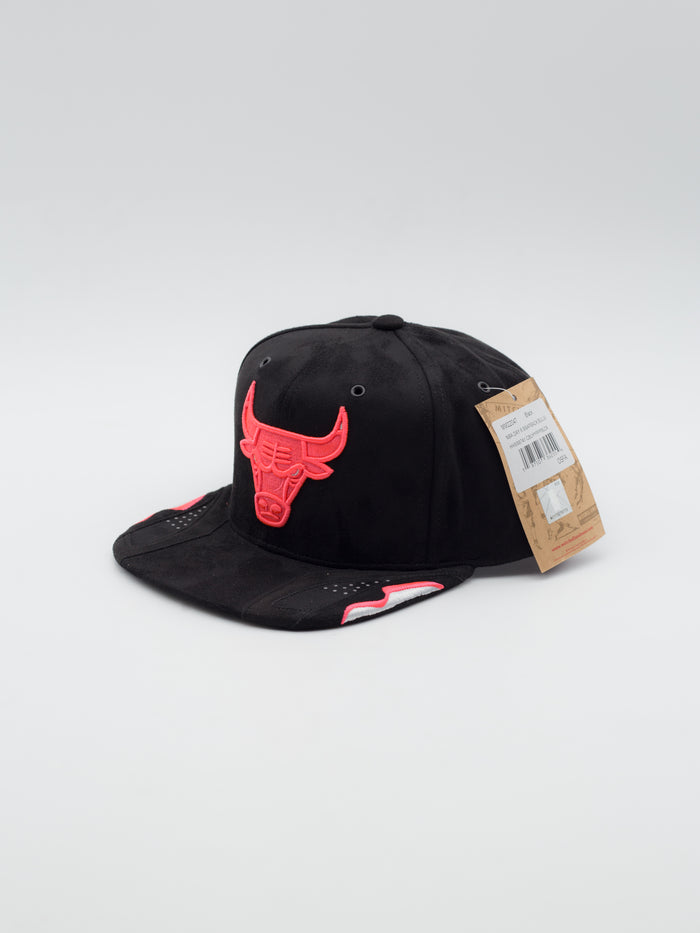 Day 6 Chicago Bulls Snapback Black