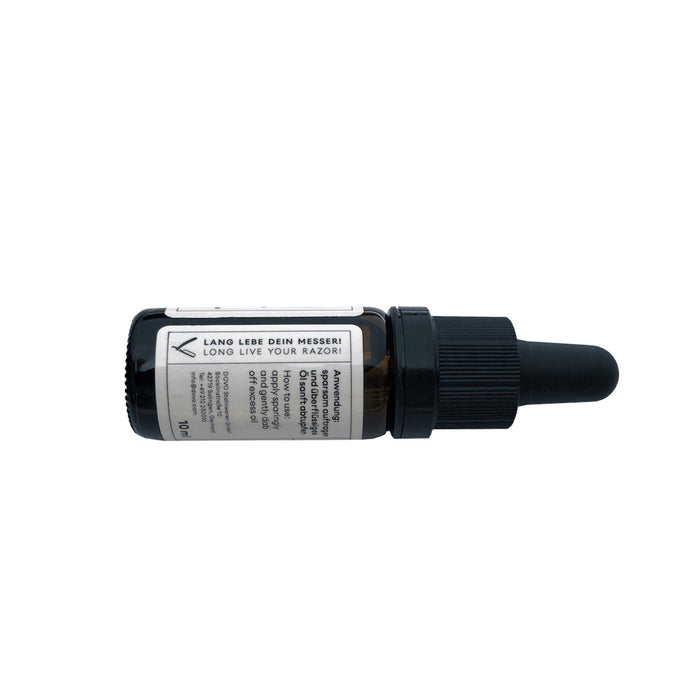 Dovo razor oil with label detail