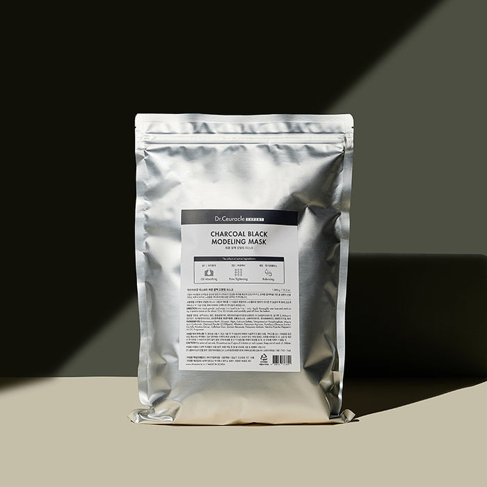 Expert Charcoal Black Modeling Mask