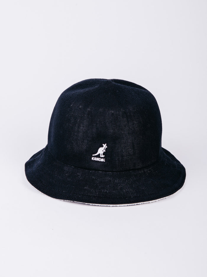 Flip It Reversible Casual Black/White - La Tienda de las Gorras