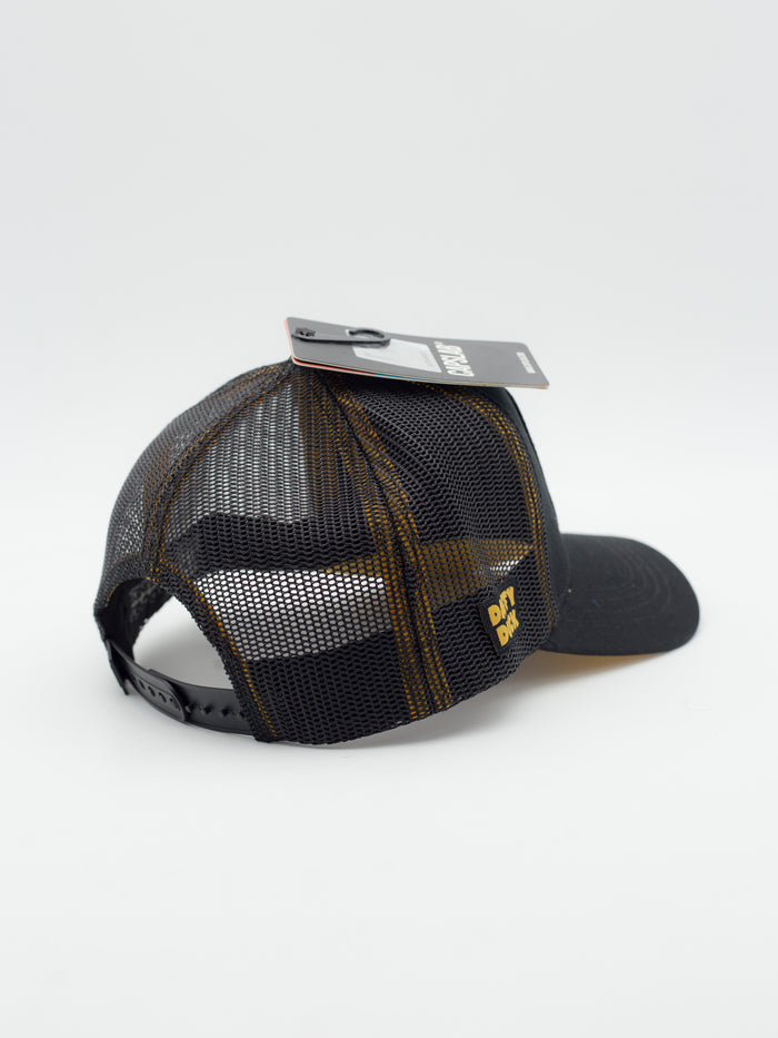 Looney Tunes Duffy Duck Trucker - La Tienda de las Gorras