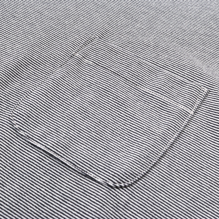 NANAMICA MICRO STRIPE POCKET TEE NAVY X WHITE