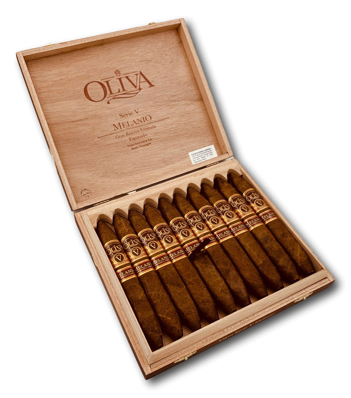 Oliva 'V' Melanio Figurado