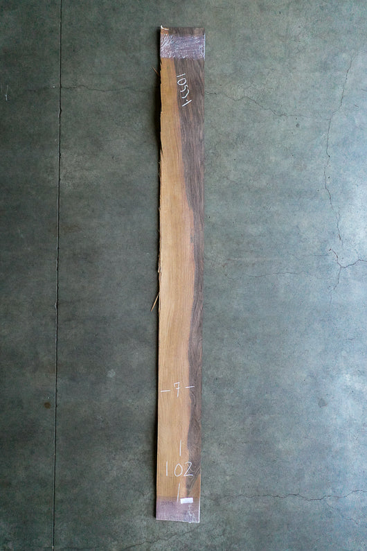Oregon Black Walnut Veneer 1053-1