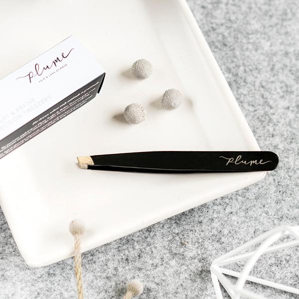 Sculpt & Refine Precision Tweezers - Makeup - Plume - plume-tweezer - The Detox Market |