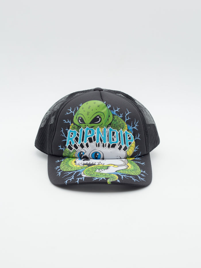 Skull &amp; Bones Trucker Black