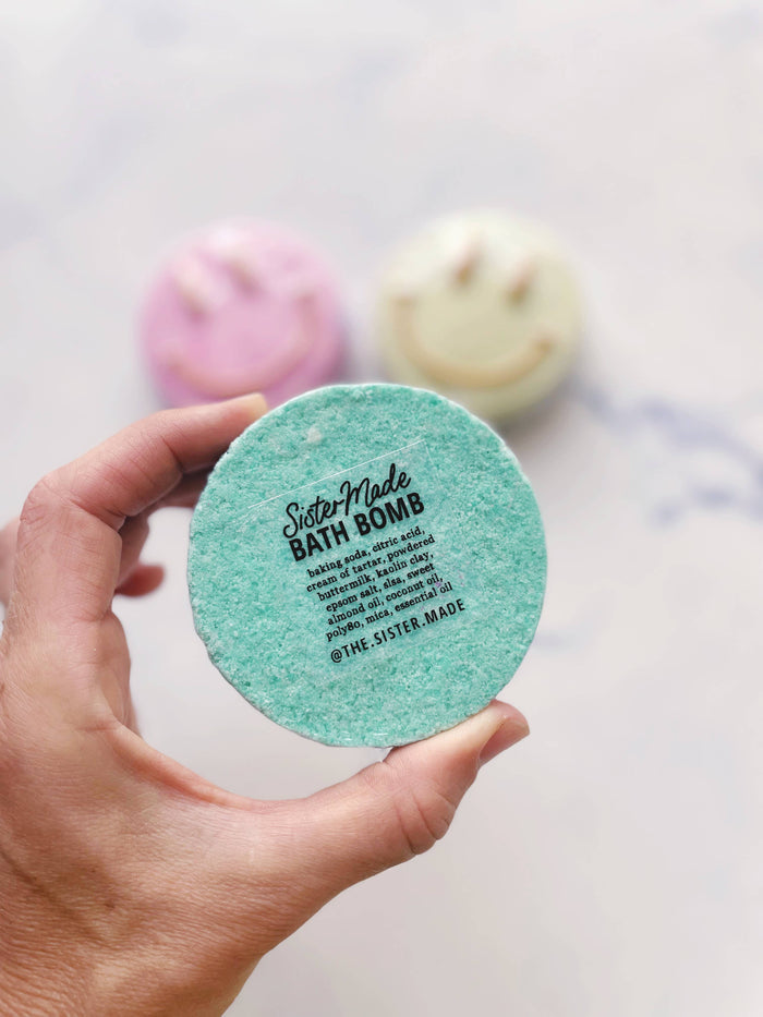 Smiley Bath Bomb