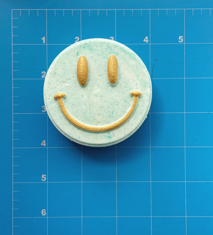 Smiley Bath Bomb