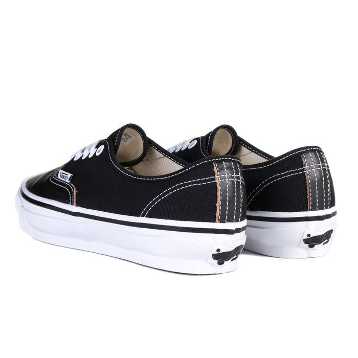 VANS OTW AUTHENTIC 44 SIPED VIBRAM BLACK