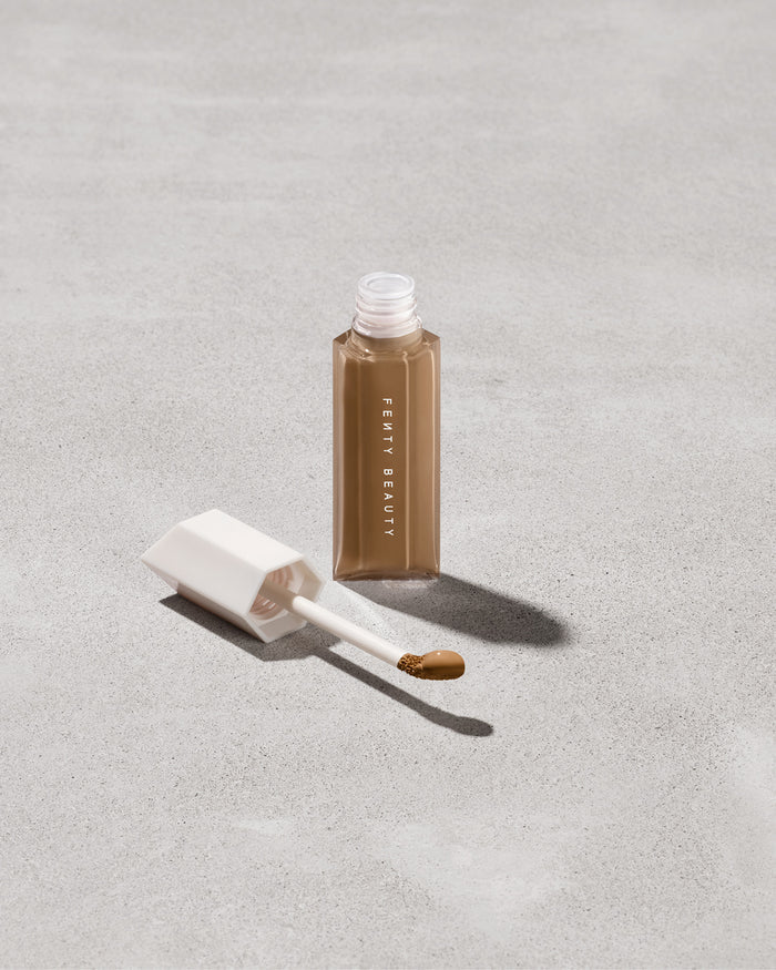We're Even Hydrating Longwear Concealer — 370N
