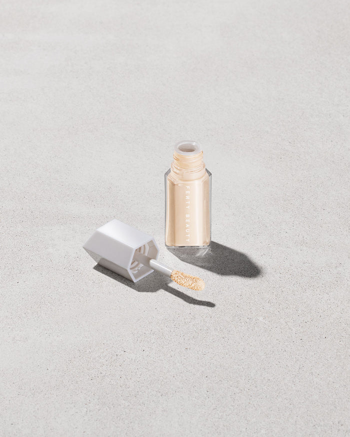 We're Even Mini Hydrating Longwear Concealer — 110W