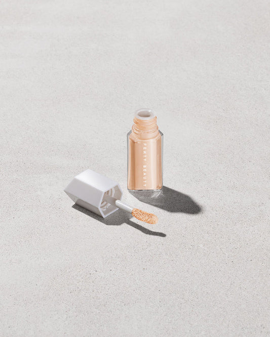 We're Even Mini Hydrating Longwear Concealer — 200C