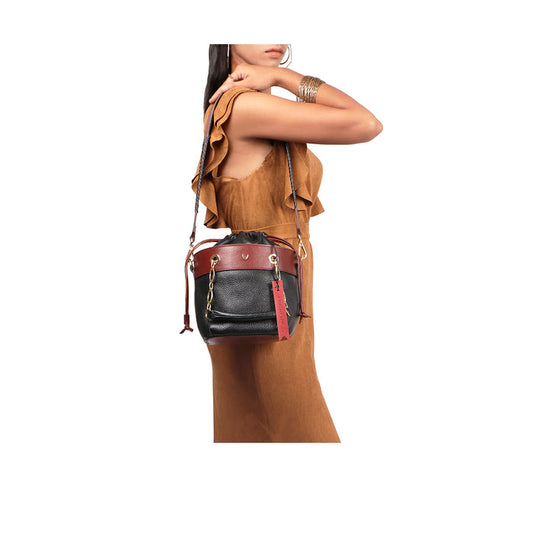 Woke 02 Black Leather Shoulder Bag