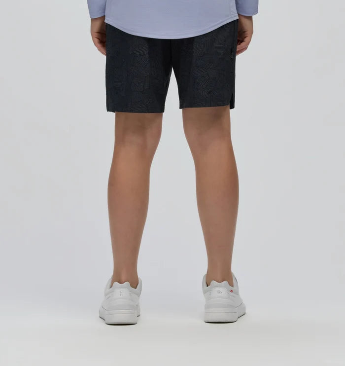 Youth Stride Short 7.5"